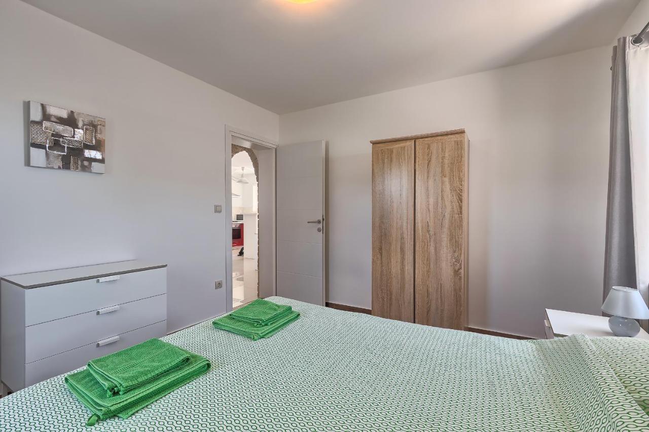 Villa Pascal Krnica Eksteriør billede
