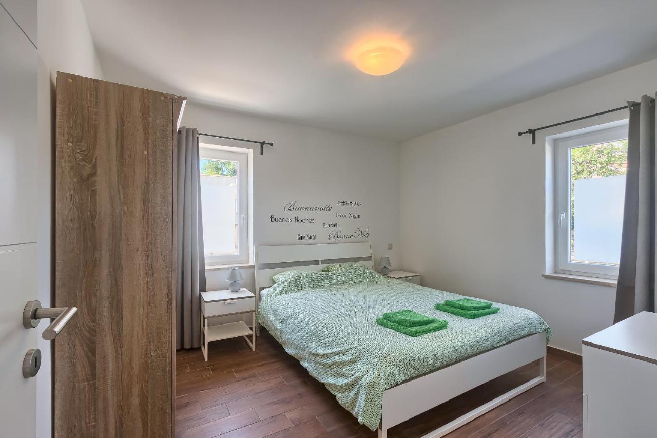 Villa Pascal Krnica Eksteriør billede